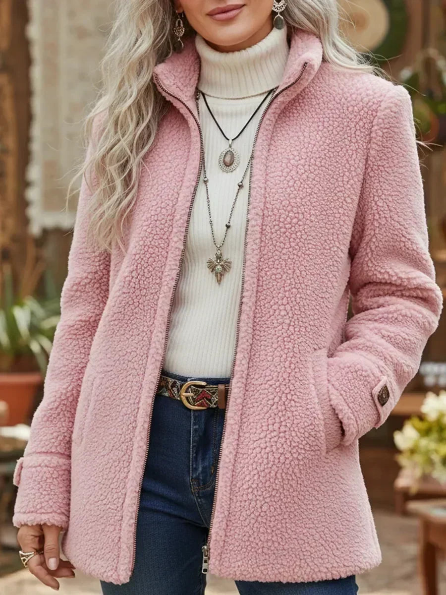 Judith | Chaqueta suave con cuello alto y cremallera