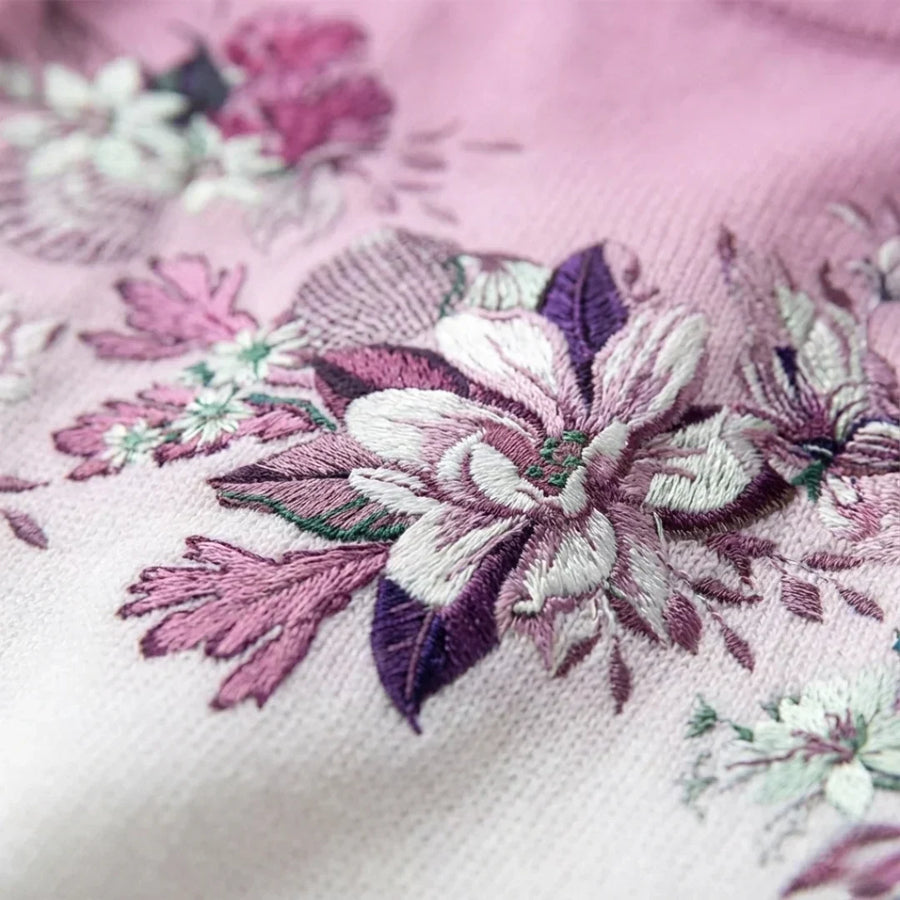 Aurora | Suéter floral con cuello alto