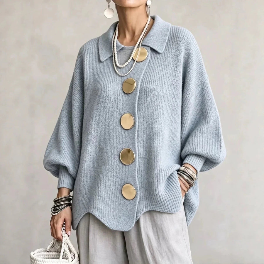 Victoria | Cárdigan Oversize con Cuello y Botones Dorados