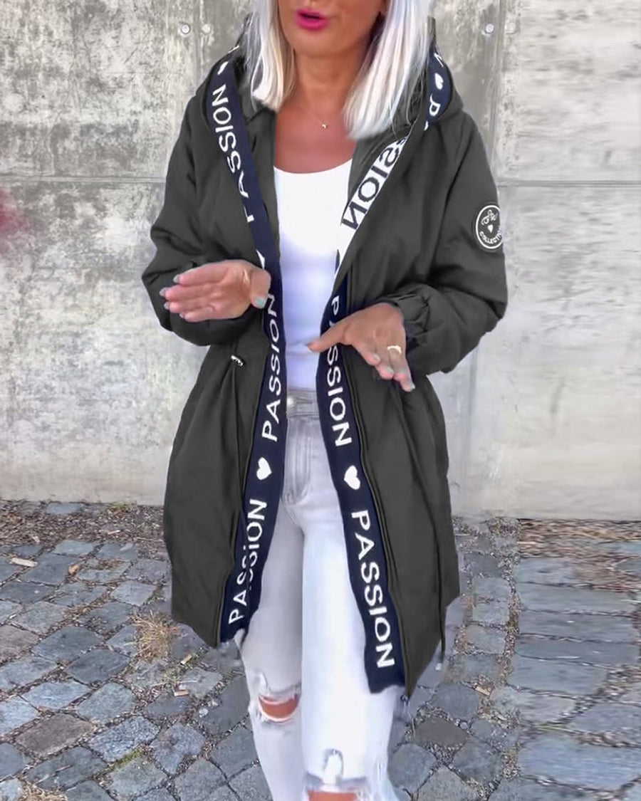 Camila | Parka midi con capucha y cordón