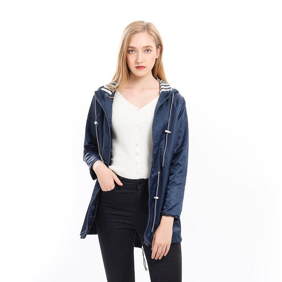 Margaret | Impermeable con capucha y cordón
