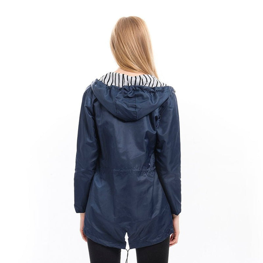 Margaret | Impermeable con capucha y cordón