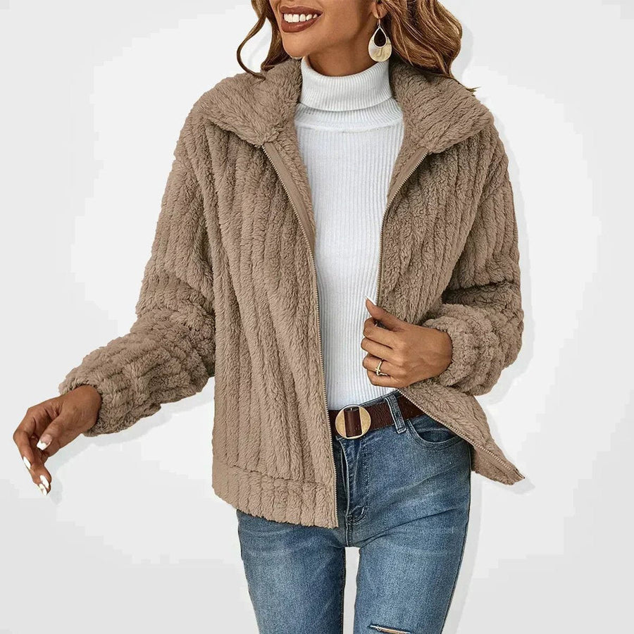 Roberta | Chaqueta suave con cremallera